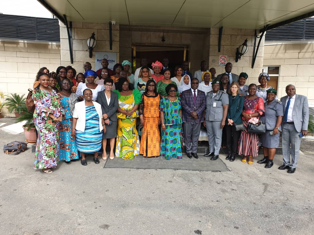 Reunião Regional para Mulheres Empresárias de Pequenas Empresas Transfronteiriças sobre Procedimentos Aduaneiros da CEDEAO, de 29 a 30 de novembro de 2019, em Abuja.